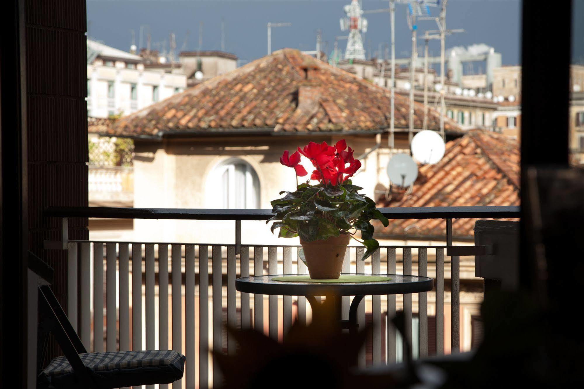 Bed and Breakfast Santa Croce Roma Esterno foto